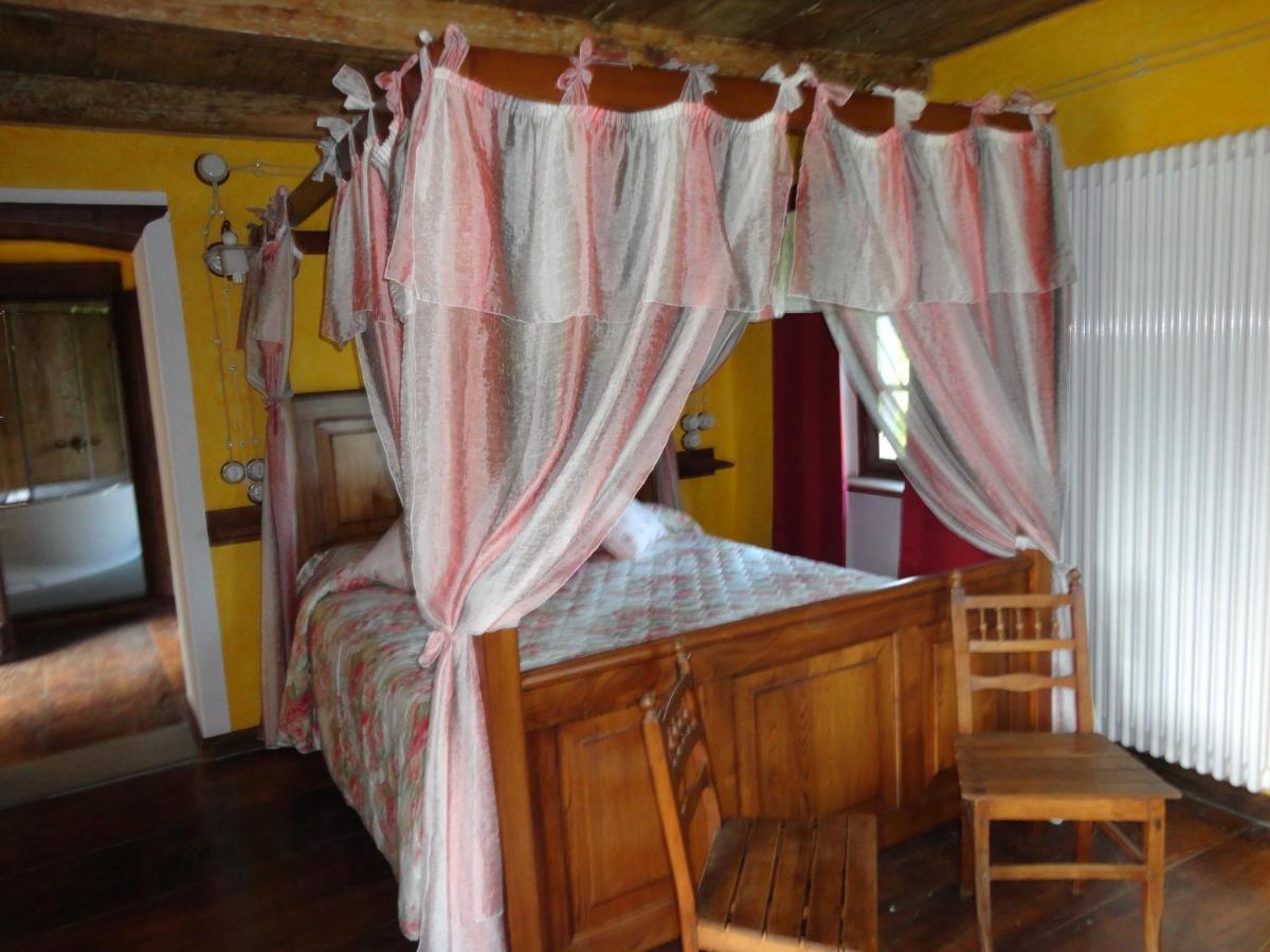 B&B "La Baita Delle Coccinelle" Varallo Bagian luar foto