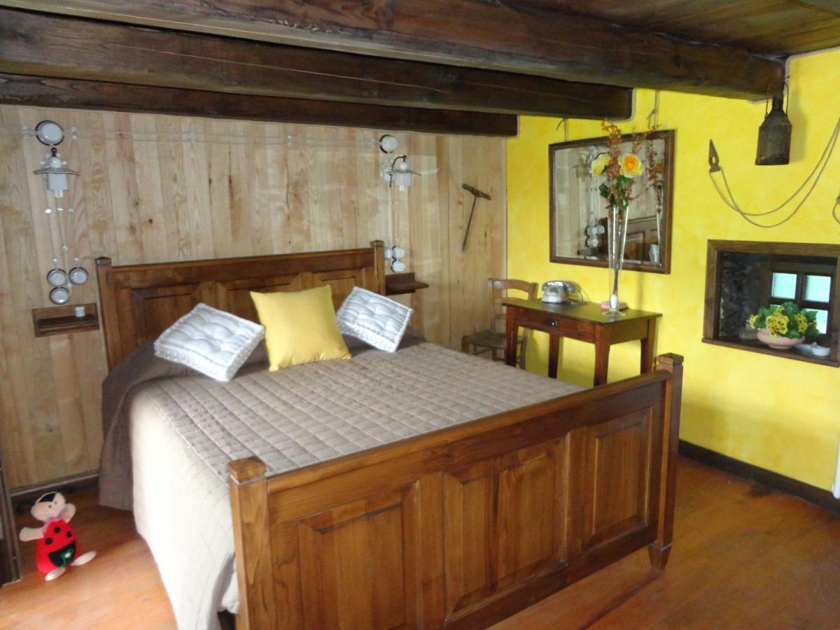 B&B "La Baita Delle Coccinelle" Varallo Bagian luar foto